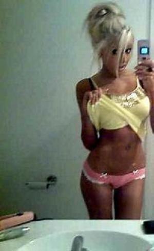 Meet local singles like Yesenia from Minnesota who want to fuck tonight