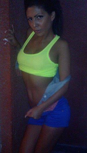 Destini is a cheater looking for a guy like you!