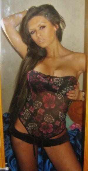 Looking for local cheaters? Take Cheryl from Louisiana home with you