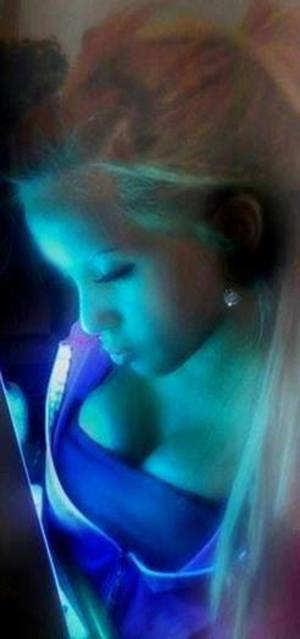 Laquita from North Carolina is looking for adult webcam chat