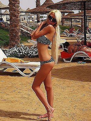Escorts like Marianne are down to fuck you now!