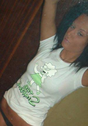 Piedad from North Carolina is looking for adult webcam chat
