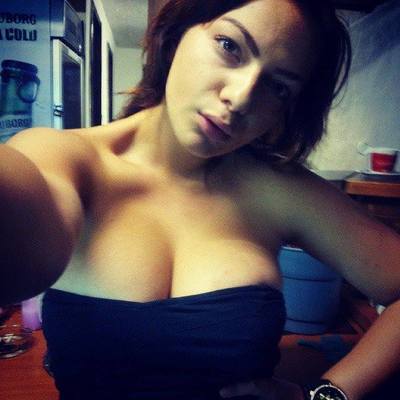 Betsy from Ohio is looking for adult webcam chat