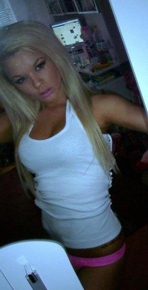 Meet local singles like Eliana from Arkansas who want to fuck tonight