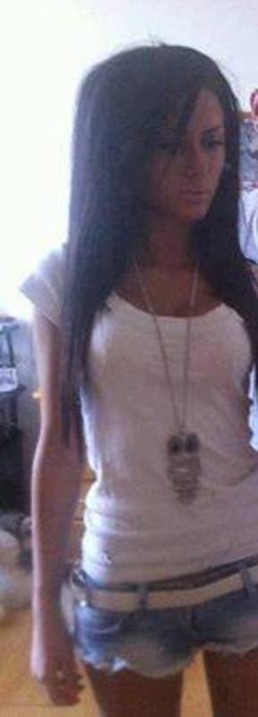 Kacie from Massachusetts is looking for adult webcam chat