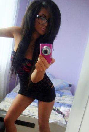 Looking for girls down to fuck? Emma from Texas is your girl