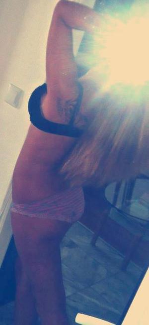Cheryll from South Shaftsbury, Vermont is looking for adult webcam chat