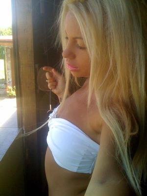 Meet local singles like Asia from Pennsylvania who want to fuck tonight