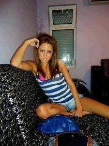 Demi from Utah is looking for adult webcam chat